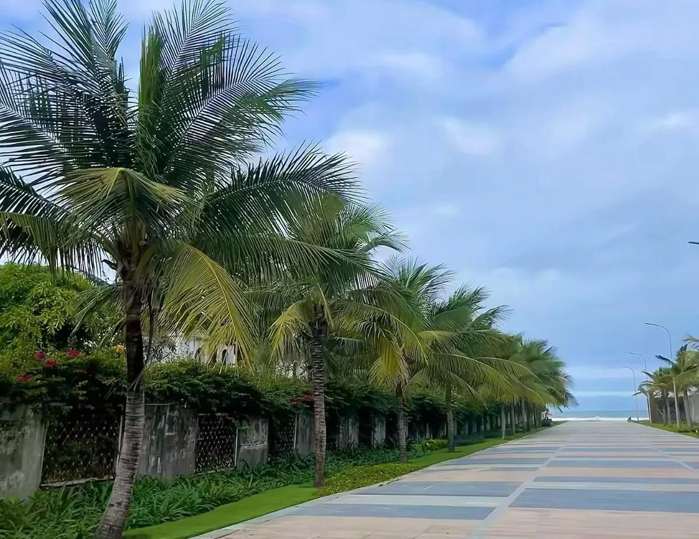 Coco Villa 2 - Near Sea - 2Beds - Pickup Airport Service Da Nang Apartment